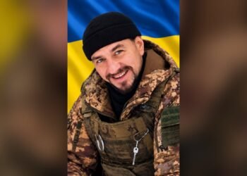 У Володарській громаді попрощаються із загиблим Захисником Леонідом Музиченком